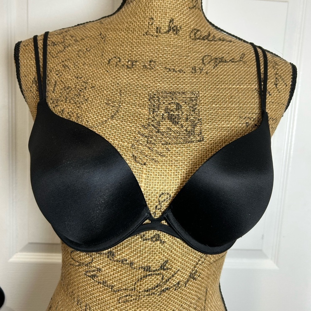 Victoria's Secret Sleek Black Bra